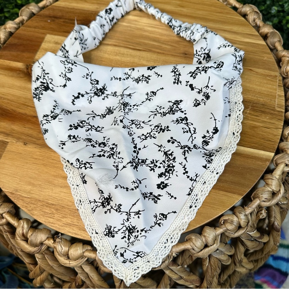 Nwt Free people white Black and White Headband scarf
